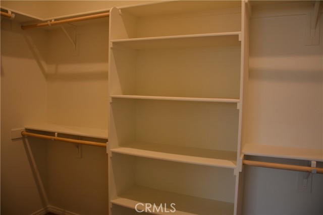 8799 Festival Street, Chino CA: https://media.crmls.org/medias/500ef0dc-e1d4-4303-90fa-5b4ddcbc3393.jpg