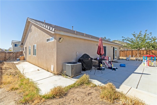 Detail Gallery Image 24 of 28 For 10990 Windcrest, Adelanto,  CA 92301 - 3 Beds | 2 Baths