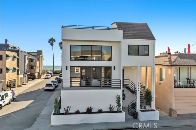 Front Image Thumbnail for CRPW25220438