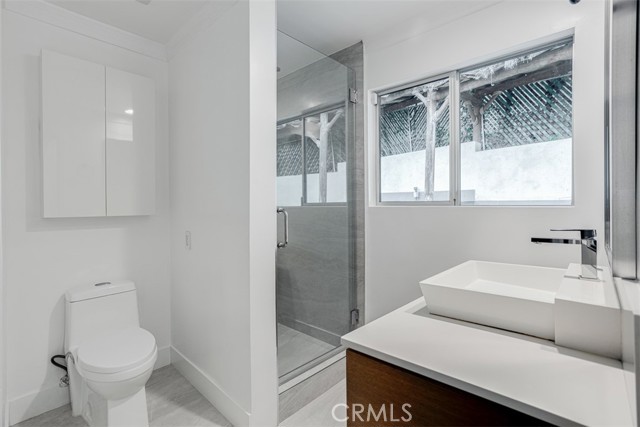 11354 Sunshine Terrace, Studio City CA: https://media.crmls.org/medias/5010dd46-2c24-4021-b756-6b0969d03e33.jpg