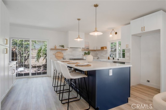 1376 Feather Avenue photo 8