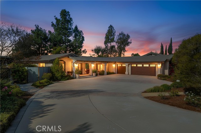 1632 Country Club Drive, Redlands CA: https://media.crmls.org/medias/5011ef92-e542-4d6e-9800-797d067603d9.jpg