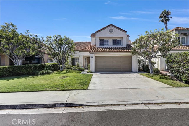 Detail Gallery Image 1 of 30 For 11 Corsica, Irvine,  CA 92614 - 4 Beds | 2/1 Baths