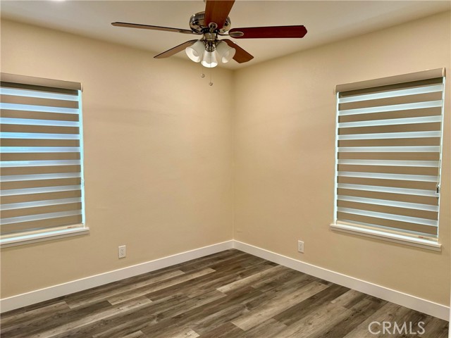 Detail Gallery Image 8 of 12 For 5618 Graywood Ave, Lakewood,  CA 90712 - 2 Beds | 1 Baths