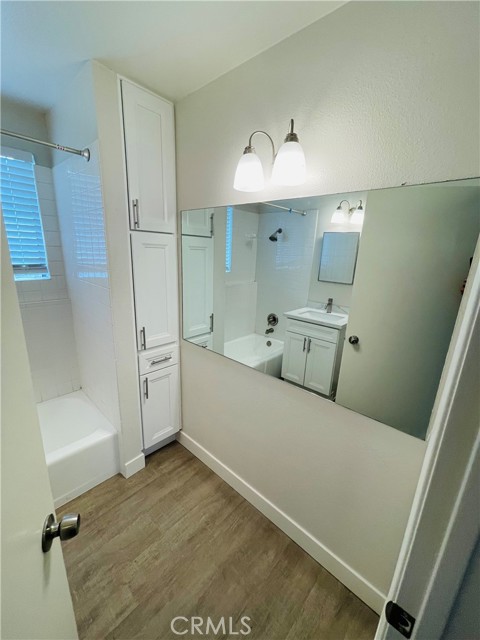 Detail Gallery Image 21 of 31 For 3823 Robinhood Ln #C,  Vista,  CA 92084 - 2 Beds | 1 Baths