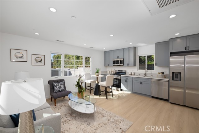 Detail Gallery Image 43 of 68 For 469 Cambridge, Arcadia,  CA 91007 - 5 Beds | 5 Baths