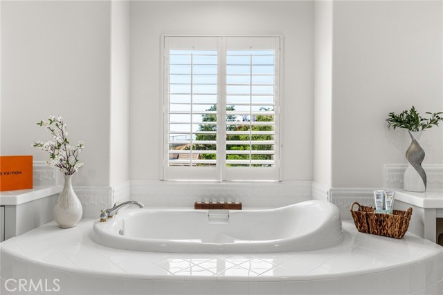 18522 Topanga Canyon, Silverado CA: https://media.crmls.org/medias/50189af0-3648-4482-97b5-f20625a2402c.jpg