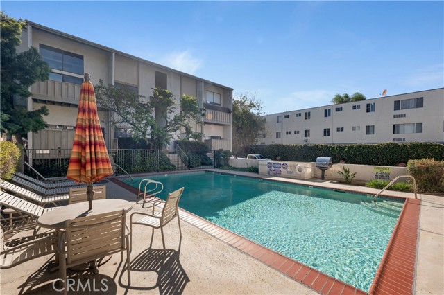 Detail Gallery Image 26 of 31 For 18445 Hatteras #403,  Tarzana,  CA 91356 - 2 Beds | 2 Baths