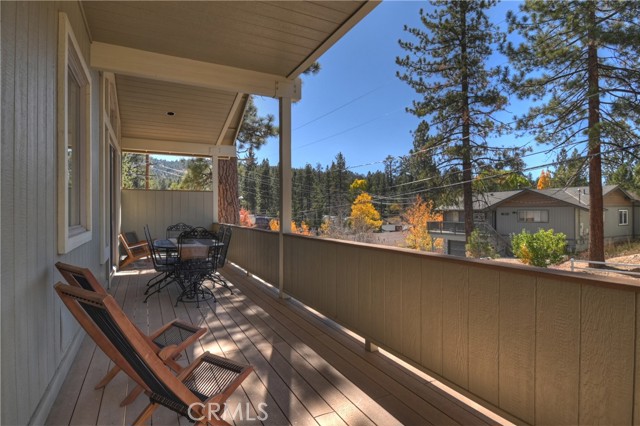 Detail Gallery Image 11 of 50 For 317 Oriole, Big Bear Lake,  CA 92315 - 3 Beds | 3 Baths