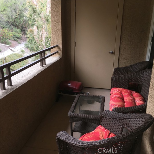 Detail Gallery Image 4 of 16 For 22681 Oakgrove #536,  Aliso Viejo,  CA 92656 - 1 Beds | 1 Baths