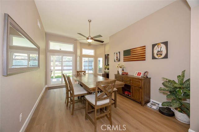 Detail Gallery Image 12 of 35 For 23632 Spindle, Murrieta,  CA 92562 - 4 Beds | 2 Baths