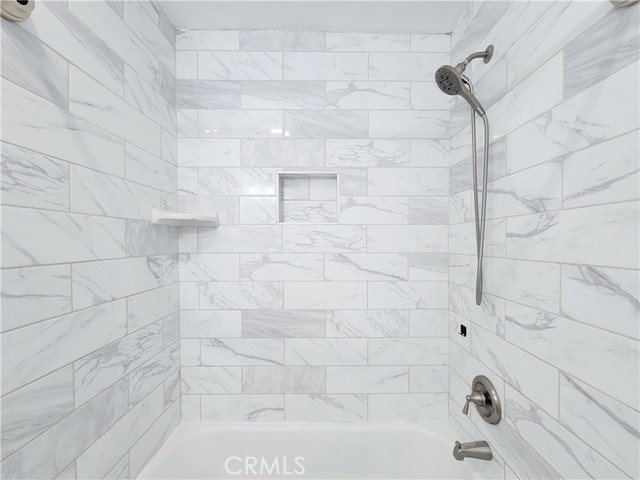 Detail Gallery Image 12 of 16 For 1280 E 4th St #1,  Long Beach,  CA 90802 - 1 Beds | 1 Baths