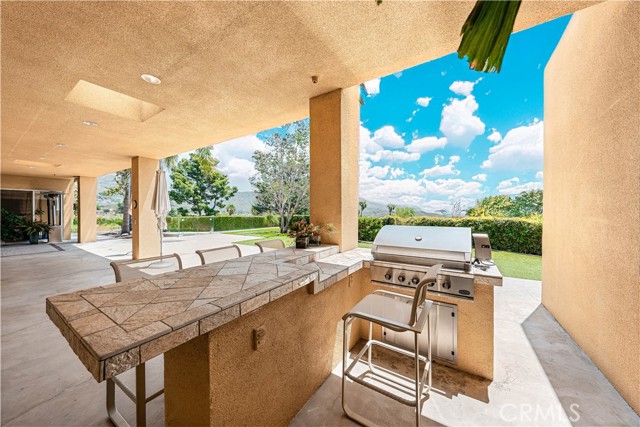 10272 Overhill Drive, North Tustin CA: https://media.crmls.org/medias/501e5925-e274-45a0-8f7f-e94eb167de3c.jpg