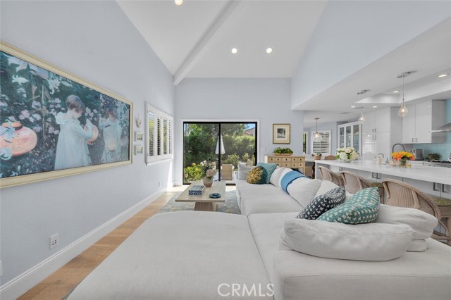 Detail Gallery Image 11 of 40 For 1 Coronado Ct, Manhattan Beach,  CA 90266 - 3 Beds | 2/1 Baths