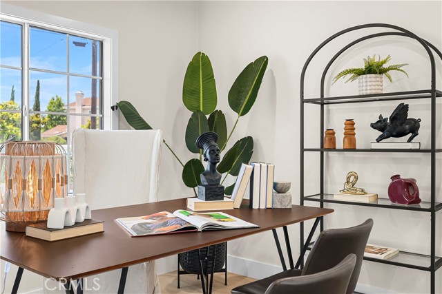 23401 Anza Ave, Torrance CA: https://media.crmls.org/medias/501eacfe-7f7e-4a62-a7be-989760050ca5.jpg