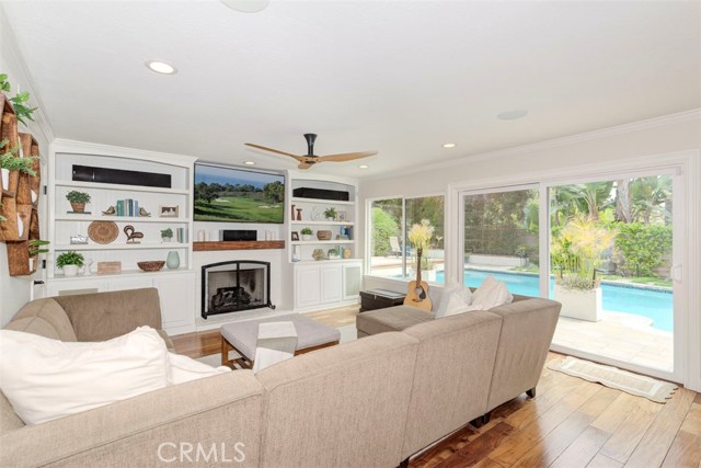 26752 Magdalena Lane, Mission Viejo CA: https://media.crmls.org/medias/501f7ad0-4d01-4662-bf6d-b52852b85b04.jpg