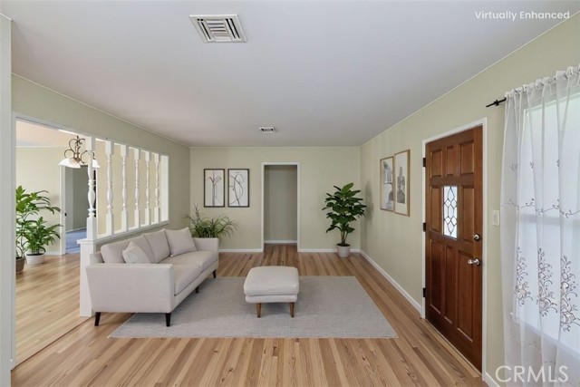 Detail Gallery Image 12 of 50 For 3826 Stansell Dr, Riverside,  CA 92501 - 4 Beds | 2 Baths