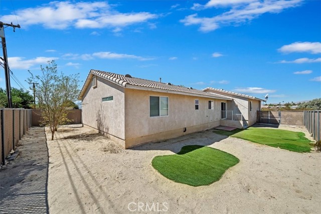 Detail Gallery Image 21 of 24 For 16250 Avenida Gracia, Desert Hot Springs,  CA 92240 - 3 Beds | 2 Baths