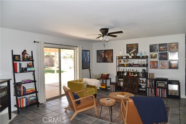 Detail Gallery Image 4 of 9 For 24118 Archwood, West Hills,  CA 91307 - 3 Beds | 2 Baths