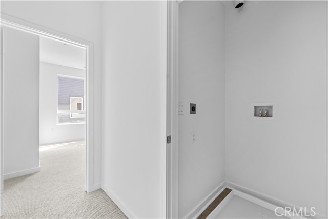 Detail Gallery Image 21 of 25 For 9423 1/2 N Sepulveda Blvd. #3,  North Hills,  CA 91343 - 2 Beds | 2/1 Baths