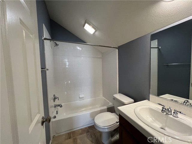 Detail Gallery Image 19 of 28 For 279 Cross Rail, Norco,  CA 92860 - 4 Beds | 3/1 Baths