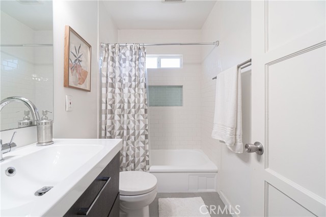 Detail Gallery Image 22 of 28 For 3408 Mcnab Ave, Long Beach,  CA 90808 - 3 Beds | 1/1 Baths