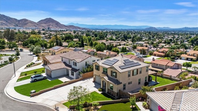 12640 Jaden Court, Grand Terrace CA: https://media.crmls.org/medias/50249349-91bd-463d-9281-14e763488419.jpg