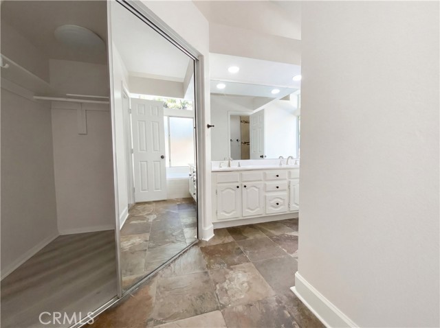 Detail Gallery Image 21 of 42 For 3303 Deaver, Corona,  CA 92882 - 3 Beds | 3 Baths