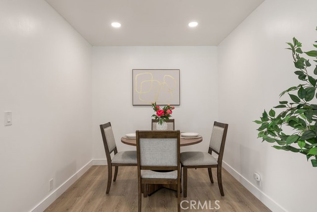 Detail Gallery Image 11 of 41 For 26613 Leesdale Ave, Harbor City,  CA 90710 - 2 Beds | 2 Baths