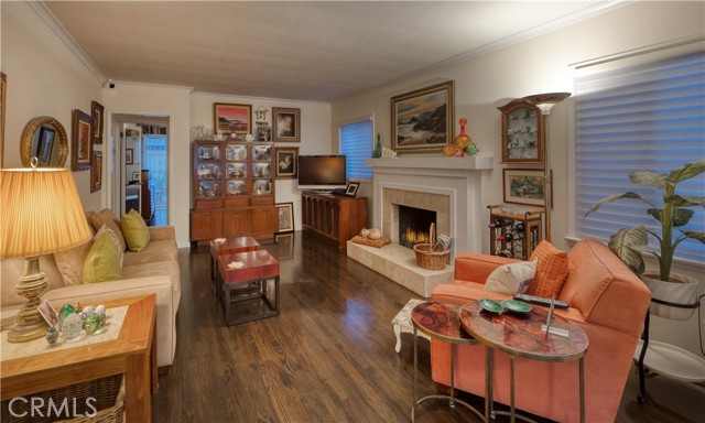 461 35th Street, Manhattan Beach, California 90266, 3 Bedrooms Bedrooms, ,1 BathroomBathrooms,Residential,Sold,35th,SB22113889