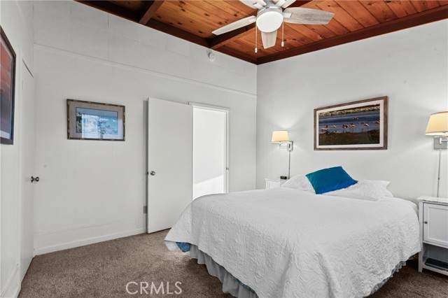 Image 21 of 57 For 3302 Beachcomber Dr.