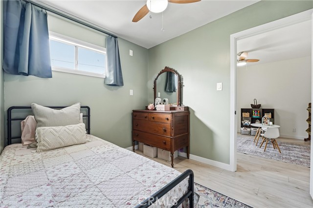 Detail Gallery Image 12 of 23 For 2157 Gale Ave, Long Beach,  CA 90810 - 4 Beds | 3 Baths