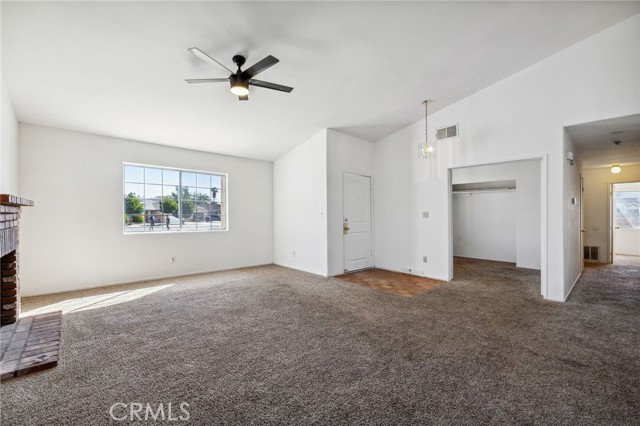 3112 Echo Drive, Rosamond CA: https://media.crmls.org/medias/502662b1-6256-4331-9dda-99abb469c246.jpg