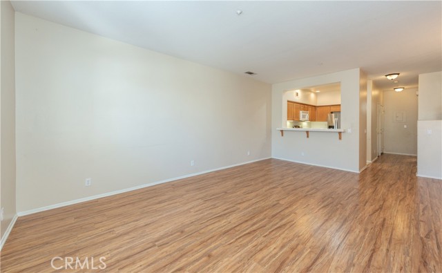 Detail Gallery Image 4 of 22 For 703 Terra Bella, Irvine,  CA 92602 - 2 Beds | 2/1 Baths