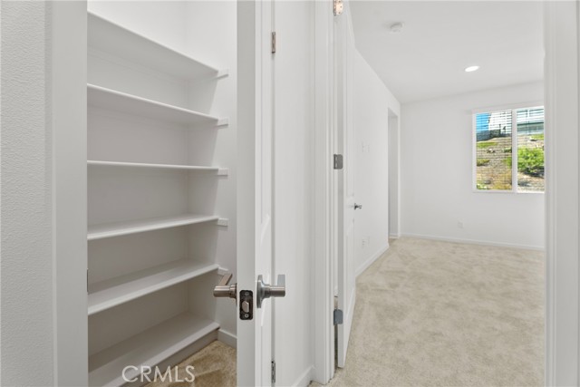 Detail Gallery Image 26 of 53 For 18121 Outlook Way, Saugus,  CA 91350 - 4 Beds | 3 Baths