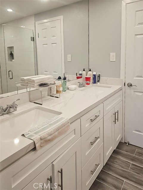 Detail Gallery Image 3 of 5 For 5211 Fox Hills, Buena Park,  CA 90621 - 3 Beds | 2 Baths