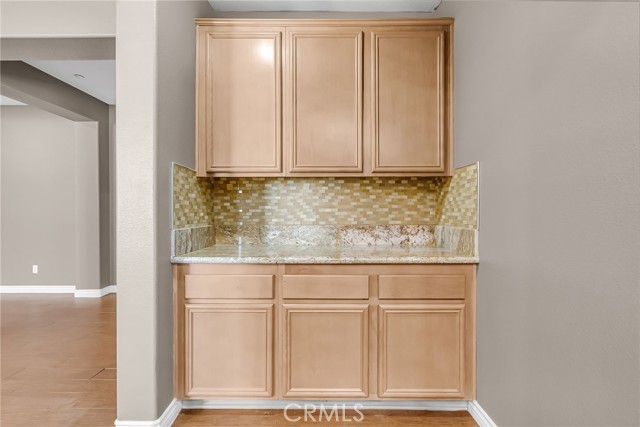 Detail Gallery Image 20 of 39 For 16569 Sugar Ln, Fontana,  CA 92337 - 4 Beds | 2/1 Baths