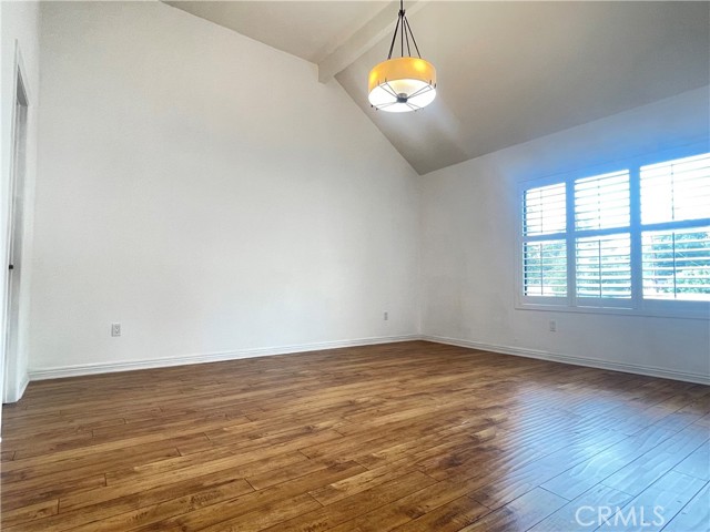 100 Hurlbut Street, Pasadena CA: https://media.crmls.org/medias/502a0f8f-72b5-4e79-b550-75edd033f542.jpg