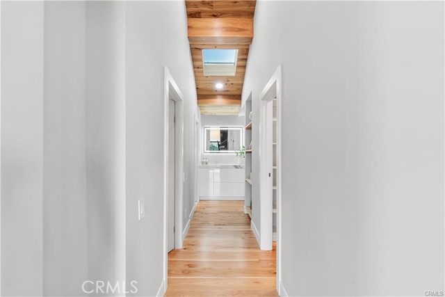 Detail Gallery Image 16 of 55 For 8566 Hollywood Bld, Los Angeles,  CA 90069 - 6 Beds | 6/1 Baths