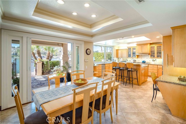 Detail Gallery Image 17 of 37 For 22511 Tindaya, Mission Viejo,  CA 92692 - 4 Beds | 5 Baths