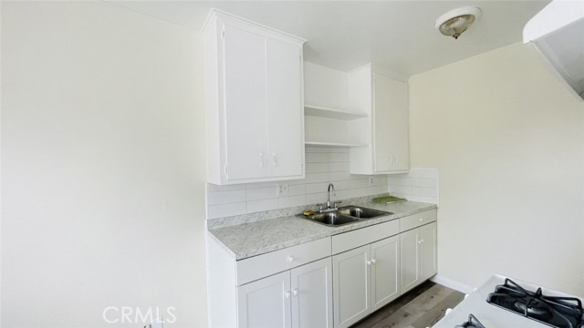 Detail Gallery Image 10 of 75 For 1083 Gaviota Ave, Long Beach,  CA 90813 - – Beds | – Baths