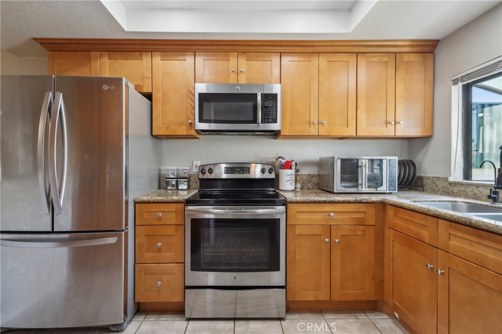 MLS #OC25179659 img 6