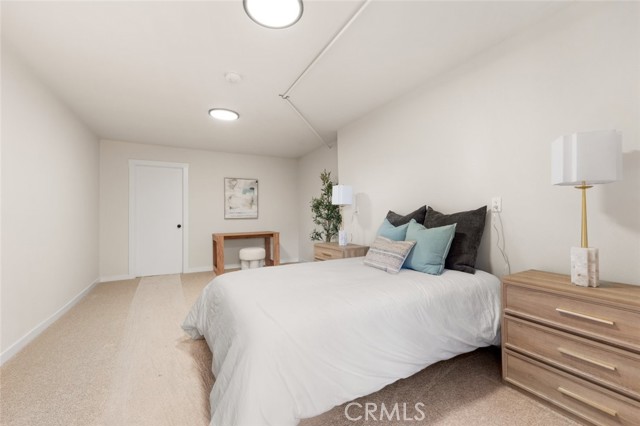 Detail Gallery Image 35 of 75 For 7426 Mulholland Dr, Los Angeles,  CA 90046 - 2 Beds | 2 Baths