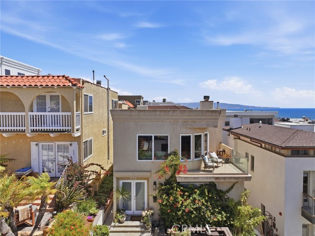 222 24th Street, Manhattan Beach, California 90266, 6 Bedrooms Bedrooms, 0 ,5 BathroomsBathrooms,Residential,For Sale,24th,0,SB26141926