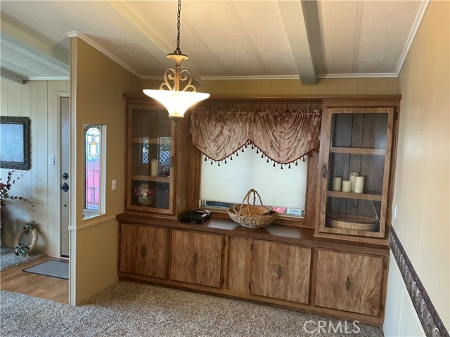 5830 Robin Hill Dr, Lakeport CA: https://media.crmls.org/medias/502dc384-17b0-44c2-83ff-76e2e971102f.jpg