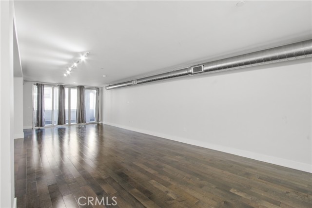 Detail Gallery Image 5 of 19 For 433 Pine Ave #203,  Long Beach,  CA 90802 - 1 Beds | 1 Baths