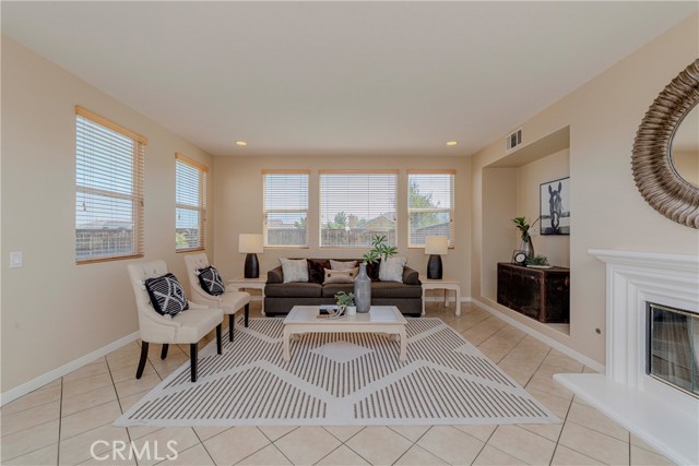 25228 Coral Canyon Road, Corona CA: https://media.crmls.org/medias/502e3c1b-2b58-47ce-ac79-10fd8d7c2c49.jpg
