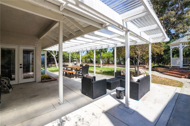 463 S Westridge Circle, Anaheim CA: https://media.crmls.org/medias/502e43fd-8890-46fd-afde-342f6b475ce8.jpg