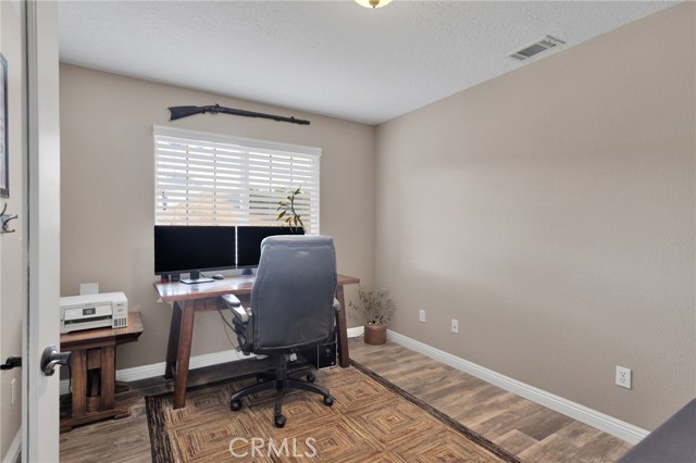 Image 28 of 69 For 6297 Coleridge