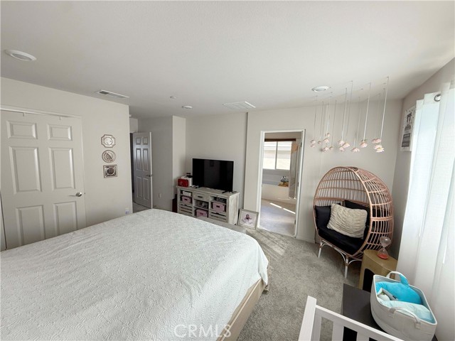 Detail Gallery Image 16 of 22 For 11645 N Delft Ln, Sylmar,  CA 91342 - 3 Beds | 3 Baths